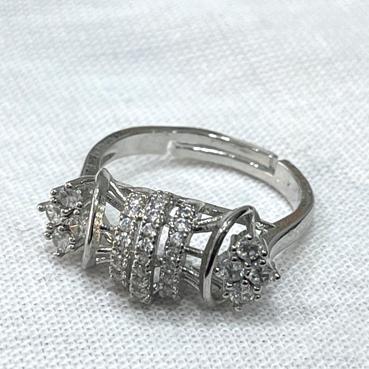 Nex Jewellers Platinum Plated Elegant Austrian White Crystal Adjustable Ring | Finger Ring for Women | Birthday Gift for Women Anniversary Gift for Wife Valentine Gift for Girls, Best Friend